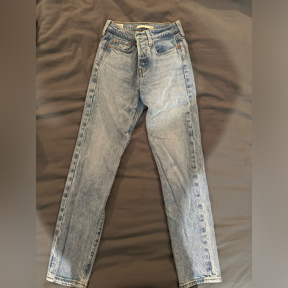 Classic Light Wash Jeans